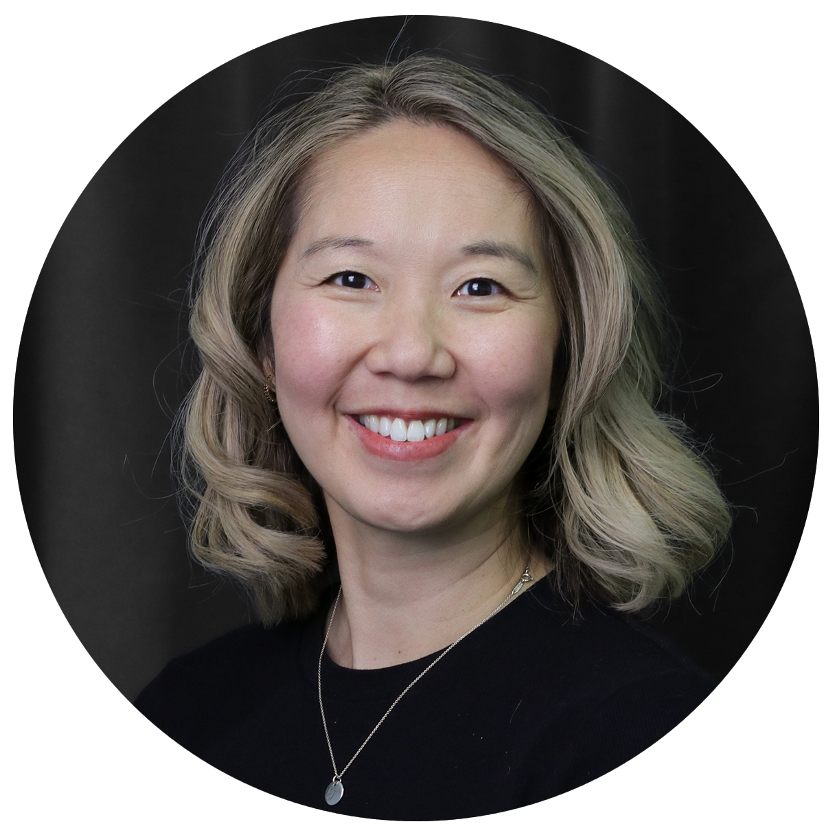 Brenda MacNaughton headshot